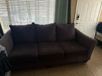 Pull out couch with full size bed