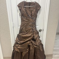 Prom / Quinceanera Dress (size 8/10)