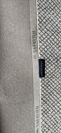 9x12 area rug almost new retail for $700