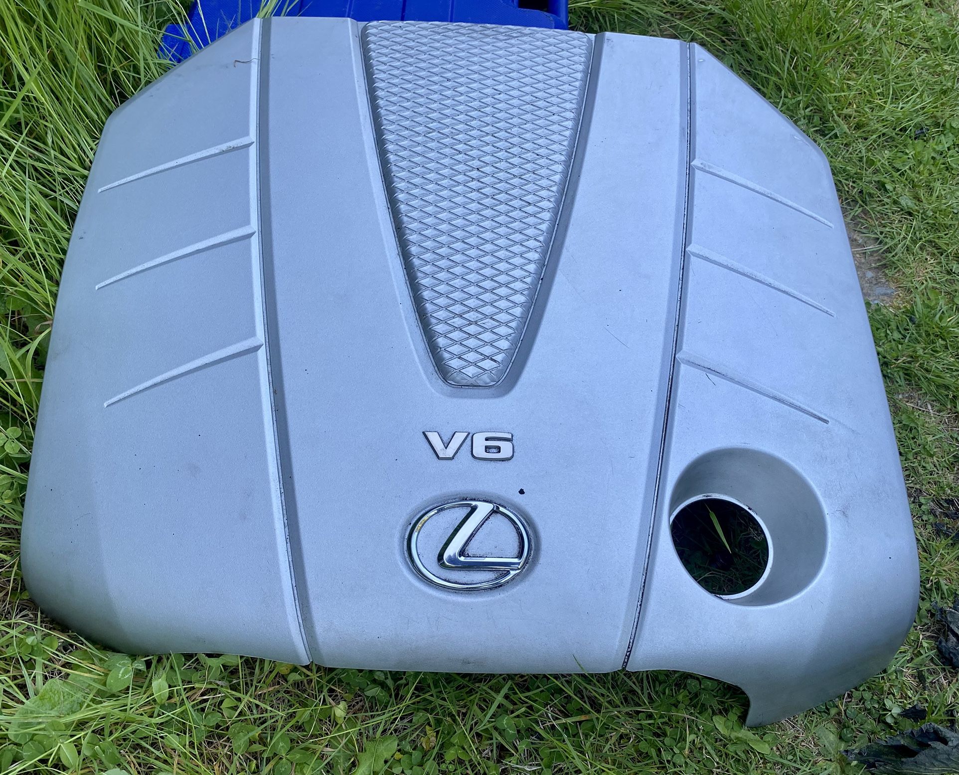 Engine Cover V6 | lexus IS350 OEM