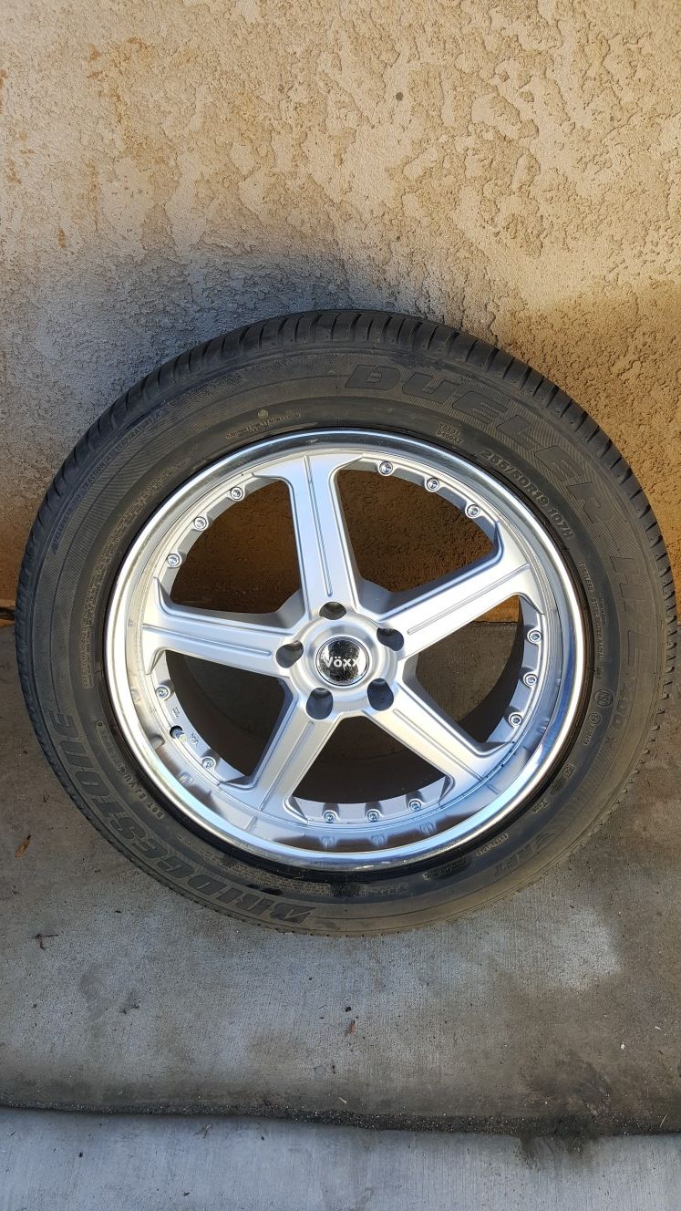 VOXX Alloy RIM 19" FERRARO HYPER