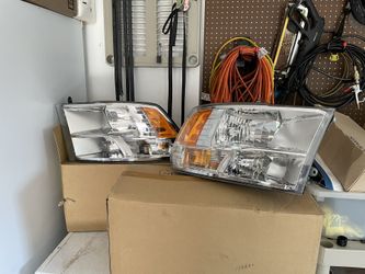 2017 Ram Headlights
