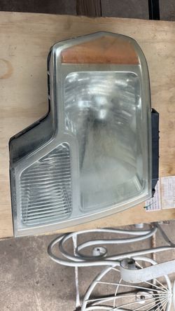 Ford F150 headlights