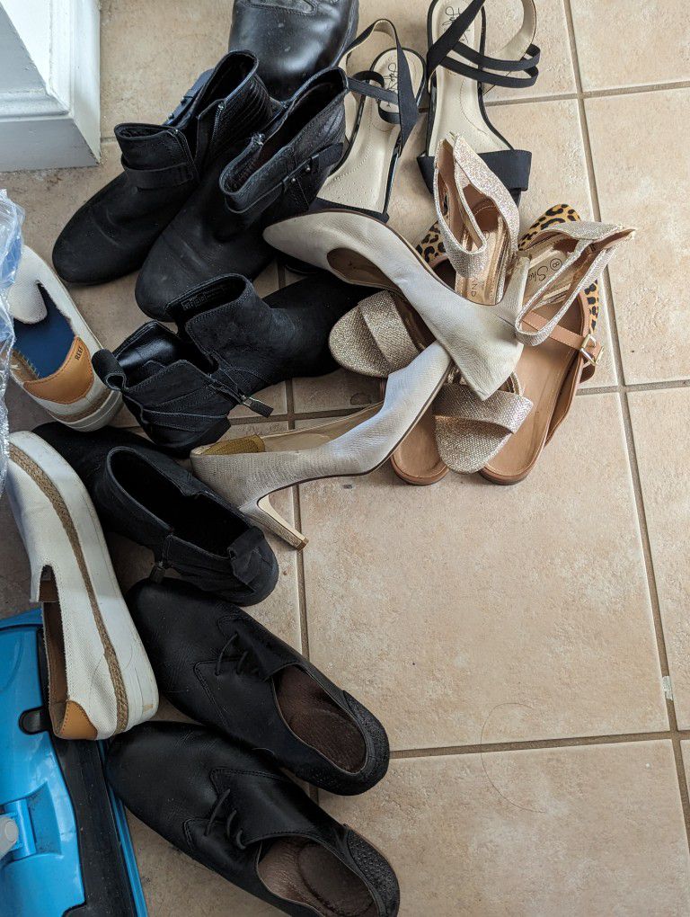 Lot Of Size 8 Women's Shoes 