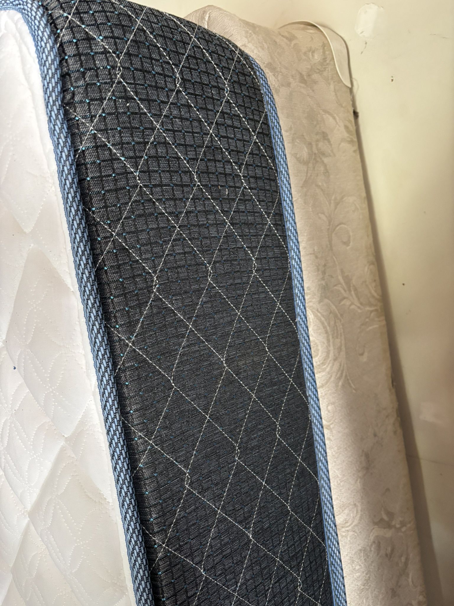 Full Size Mattress And Box Spring