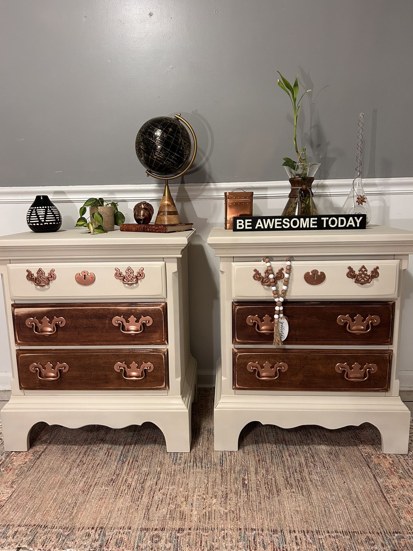 NIGHTSTAND SET