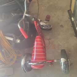 Kids shwinn tricycle