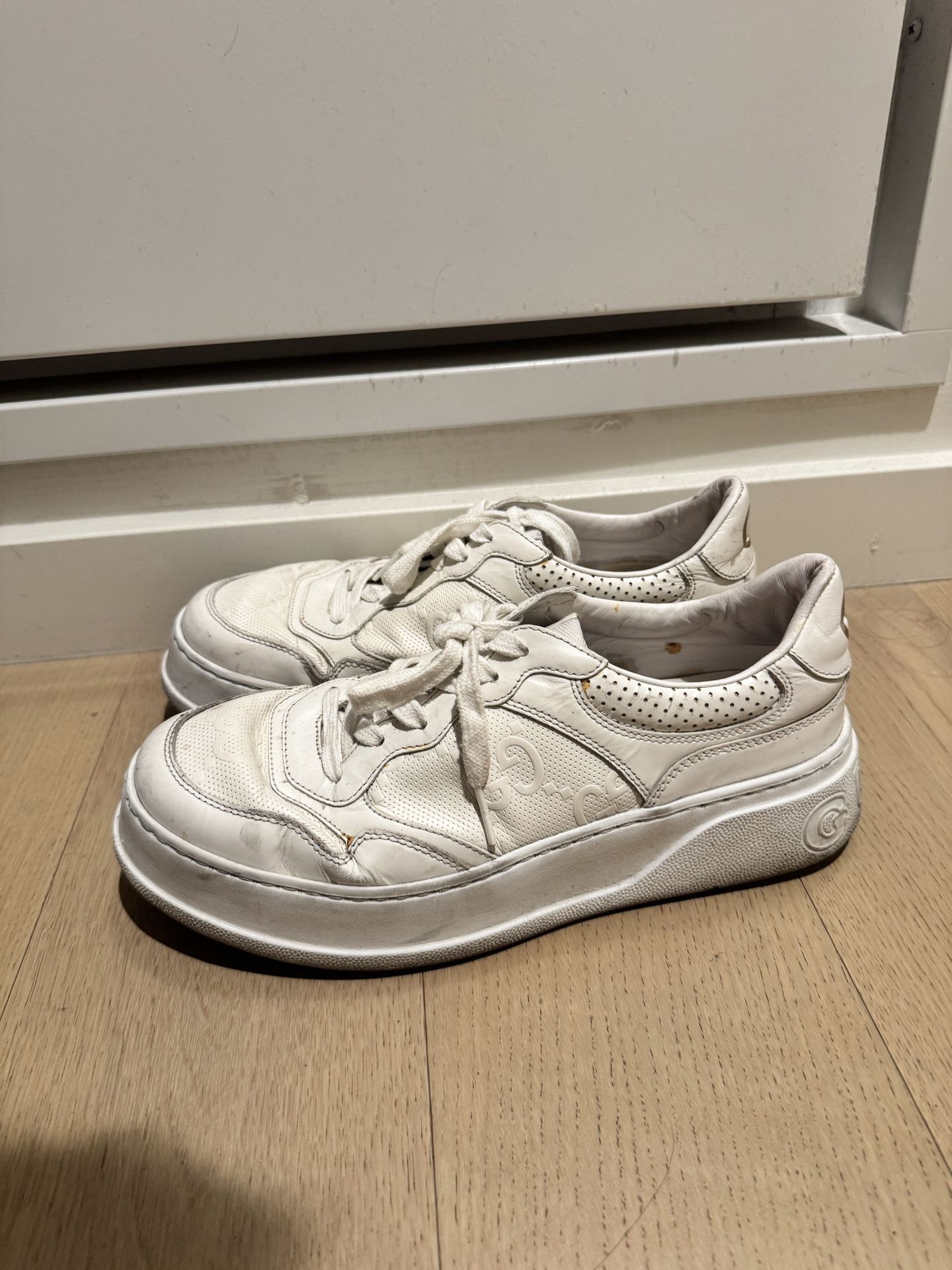 Gucci Tennis Embossed Sneaker (US size 8.5)