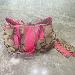 Coach Signature Pink Stripe Handbag Purse Shoulder Bag Kiss Lock & Wristlet