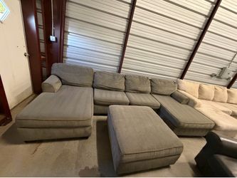 FREE Local Delivery 🚚- 3 pcs sectional couch sofa set w/ storage ottoman