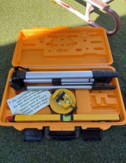 Johnson Level & Tool Laser Level Kit