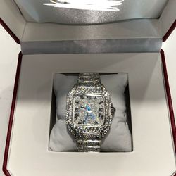 MOISSANITE CART!ER