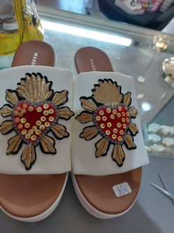 One Of A Kind , UNIQUE SANDALS Size 9 