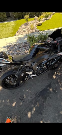Kawasaki ninja ZX6R