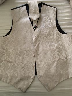 Ivory vest and tie XL