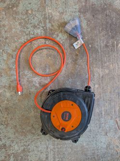 30 ft retractable extension cord