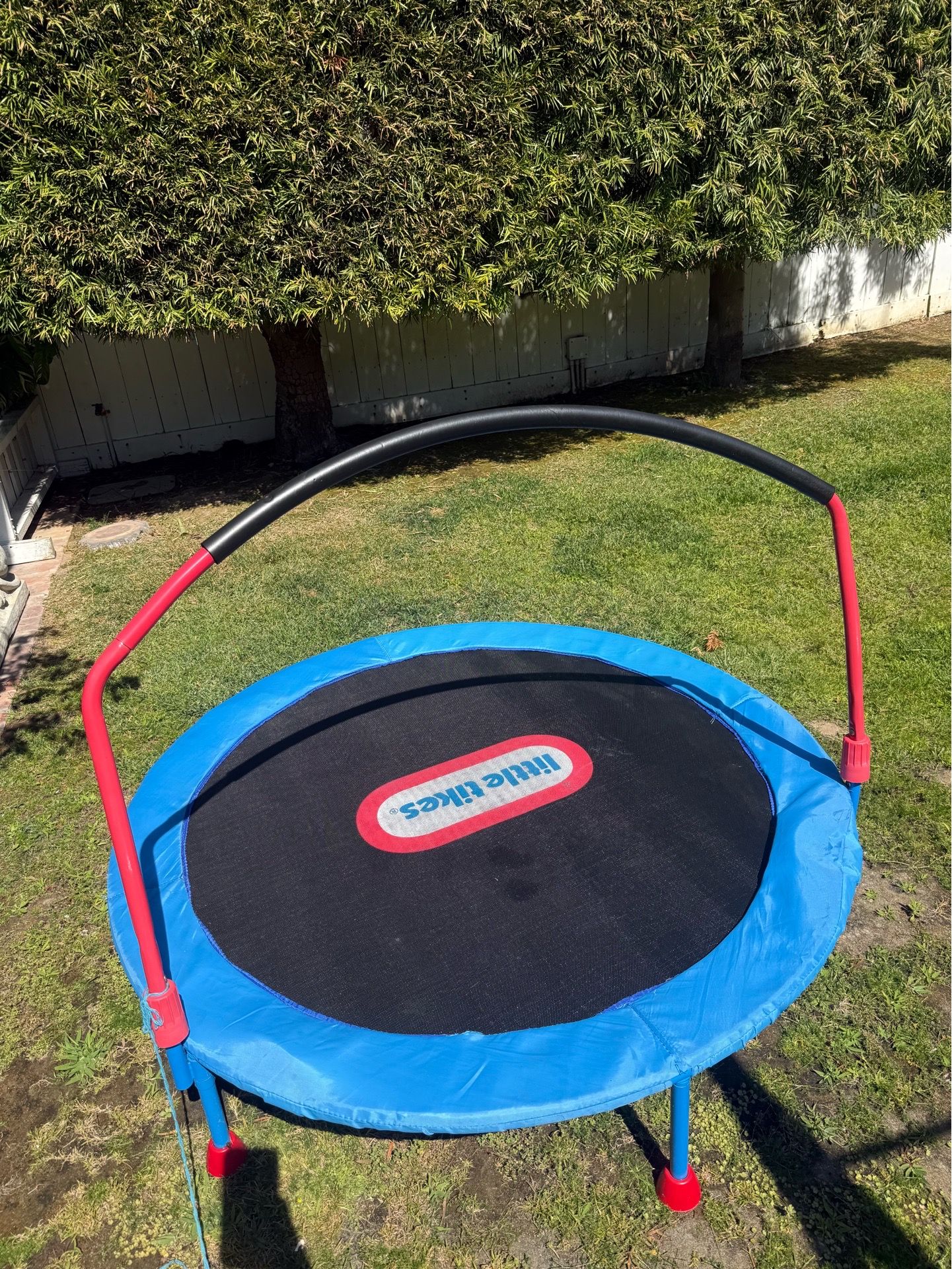 Toddler trampoline