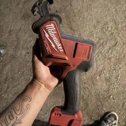 Hacksaw 