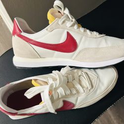 Nike sports Shoes
