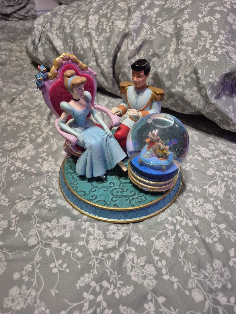 Disney Cinderella Musical Snow Globe