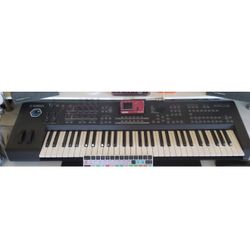 Yamaha Motif MOX6 61 Key Synthesizer / Keyboard / Piano