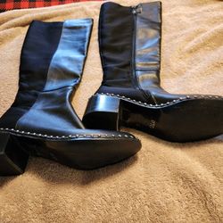WOMENS BLACK BOOTS 