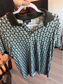 Great deal-12 clothes for 50dlls size M and L