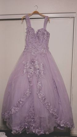 Floral Lilac dress (Ball gown,or Quinceñera) size 14