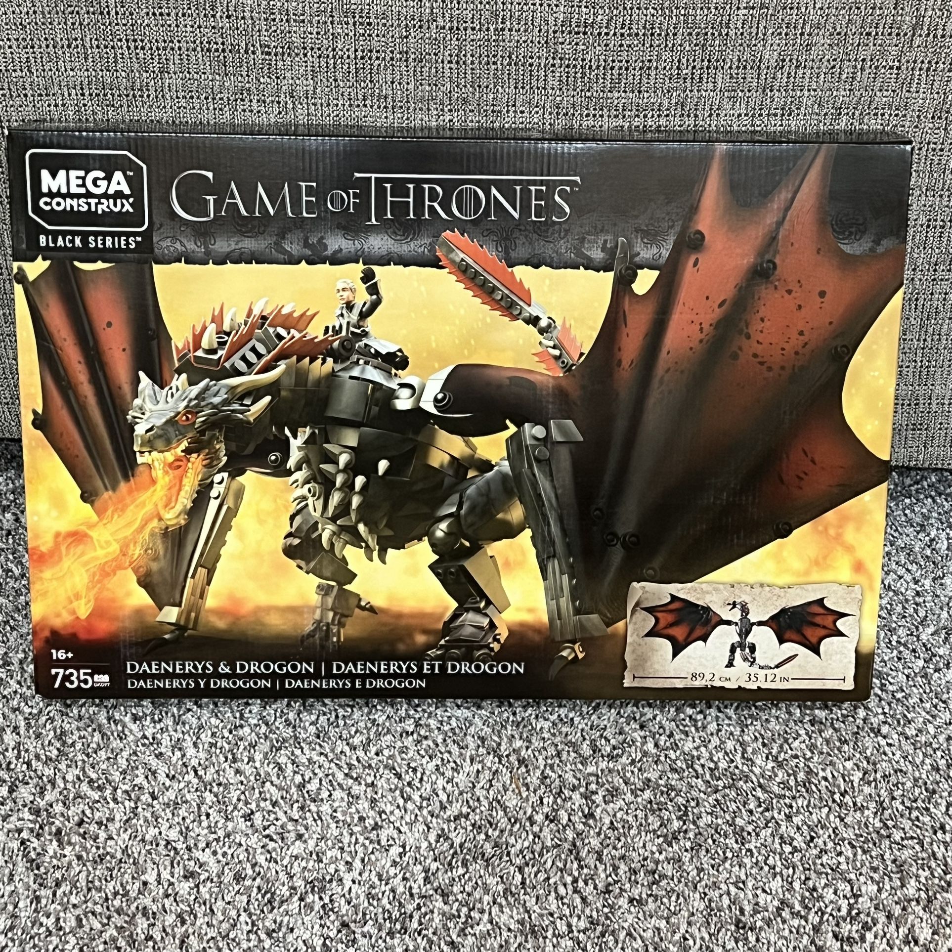 New, Game of Thrones Mega Construx Daenerys & Drogon Building Set 
