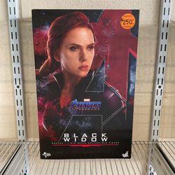 MARVEL AVENGERS ENDGAME BLACK WIDOW MMS533 1/6TH COLLECTIBLE FIGURE.