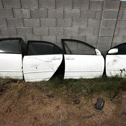 2006 Toyota Corolla Doors            Parts