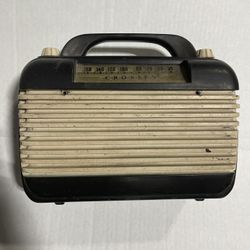 1946 Antique 56PA Crosley Radio Corp Portable Radio