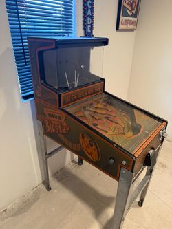 Movie Blaster Pinball Machine vintage