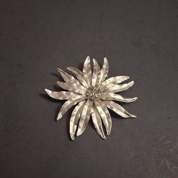 Vintage Park Lane Flower Brushed Silvertone Brooch With Rhinestones In The Center, Sunburst Style, Makers Mark On Back 2.5"