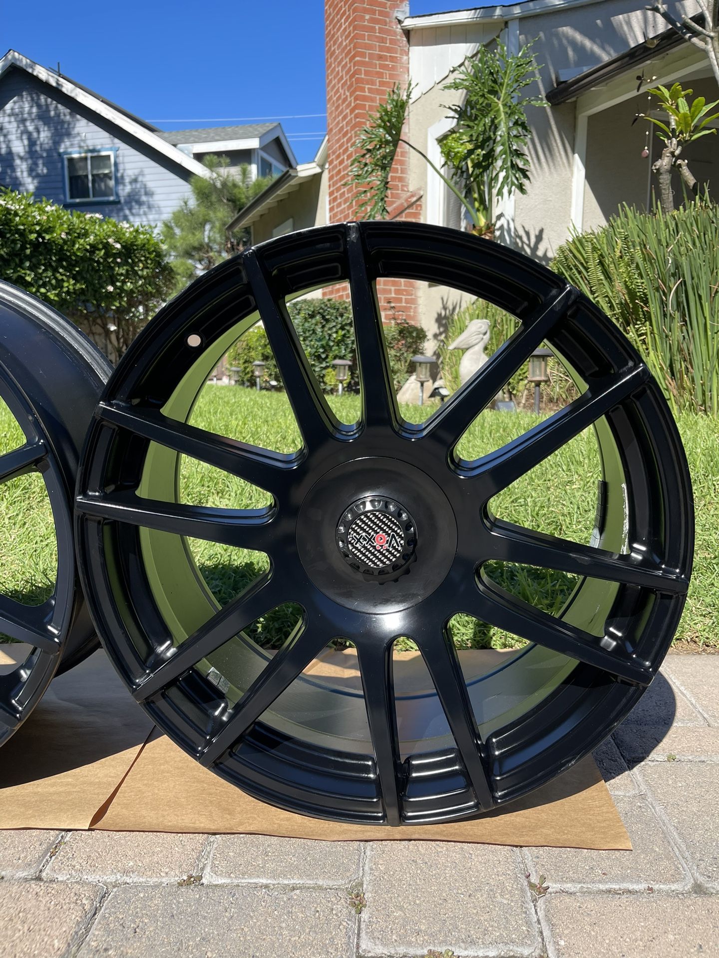 Universal 5 lug nut rims / Universal rines de 5 birlos (5x112)&(5x120)