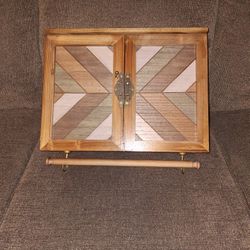 Jewelry Bow Wall Mounted