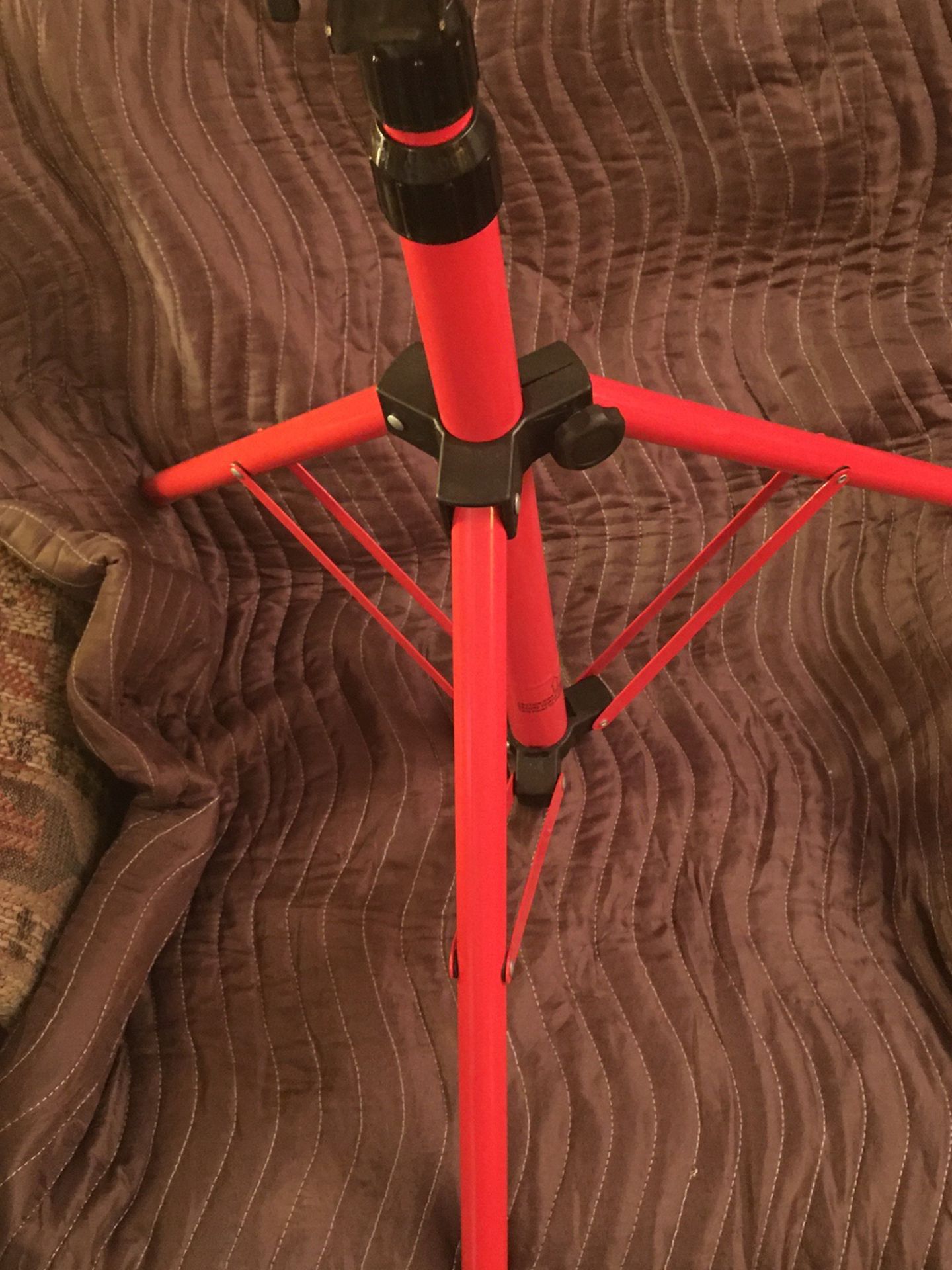 Brand New Never Used 60” INCH ADJUSTABLE TRIPOD $20.00