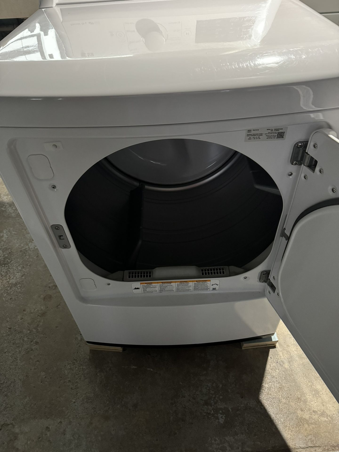 LG washer Dryer Set.Gas Dryer.