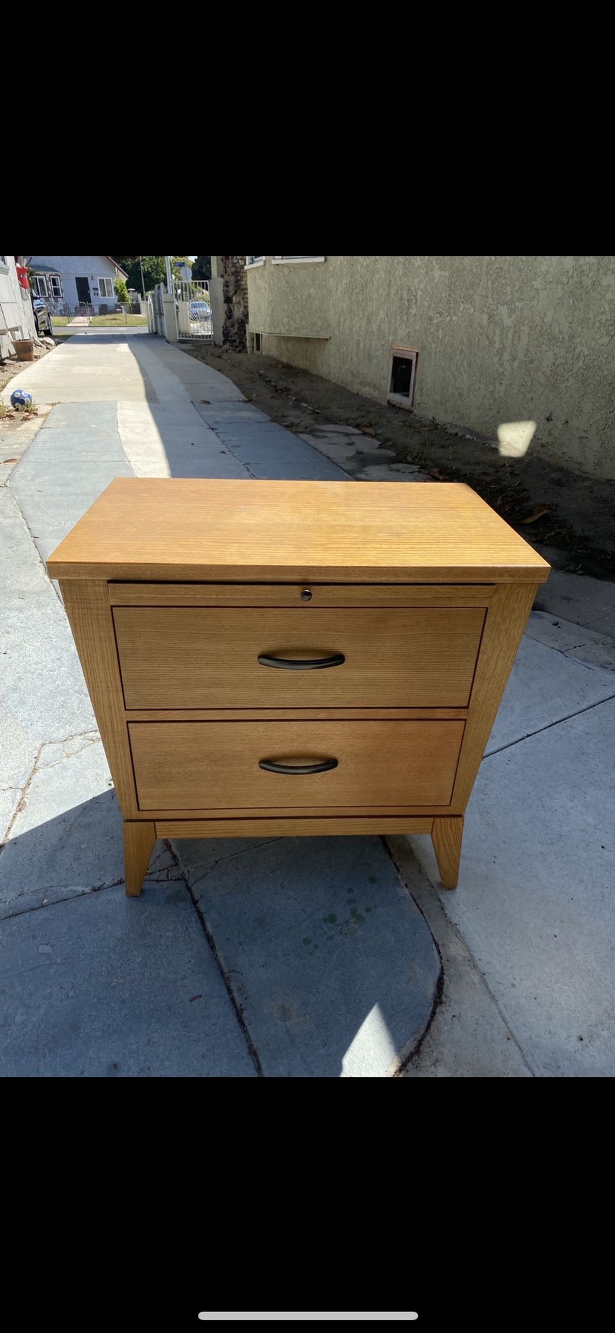 Ethan Allen Horizon Collection Nightstand