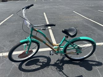 26" Hyper Bicycles Commute Bike with 7-Speed shifter, Adults 13+ Years, No Basket