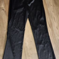 Womans Size 3/4 Fredericks Of Hollywood Pants