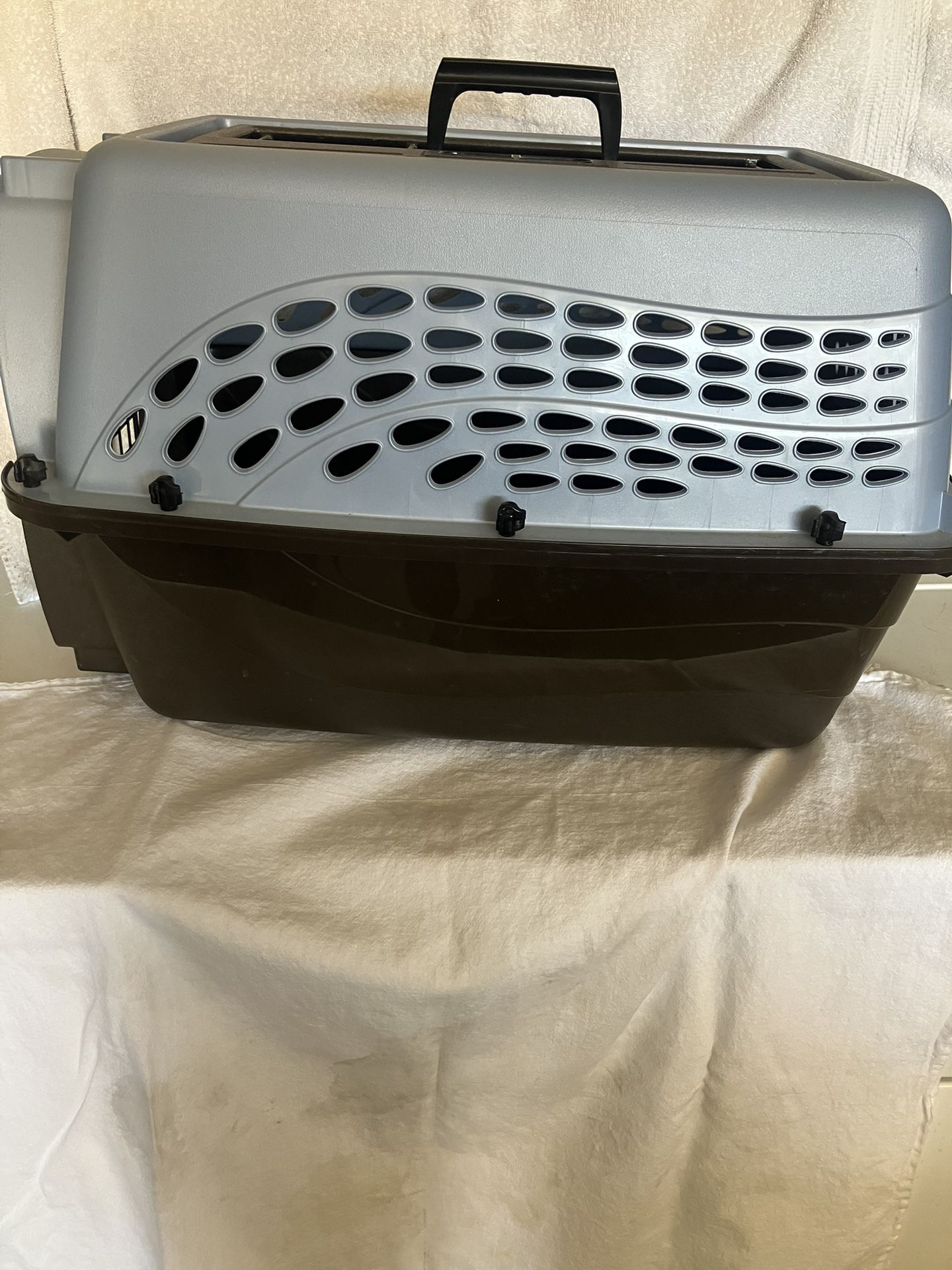 Pet Carrier (New)