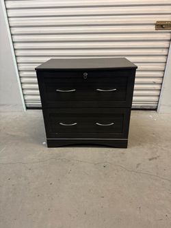 2-Drawer Lateral locking File Cabinet wooden