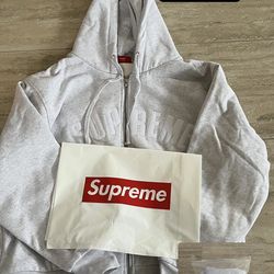 Supreme zip up hoodie