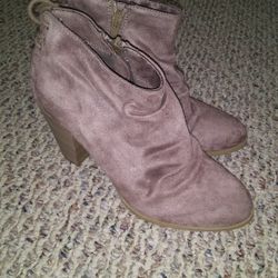 Suede Champagne Colored Boots Size 9