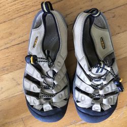 Keen Waterproof Sandals Tan Color Size 6/12