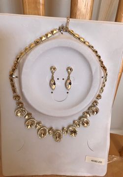 St Valentines gift Necklace & earring set