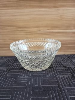 Vintage Anchor Hocking Clear Heavy Pressed Cut Glass Serving Bowl 9 1/2"  Round