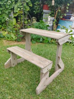 Kids picnic table