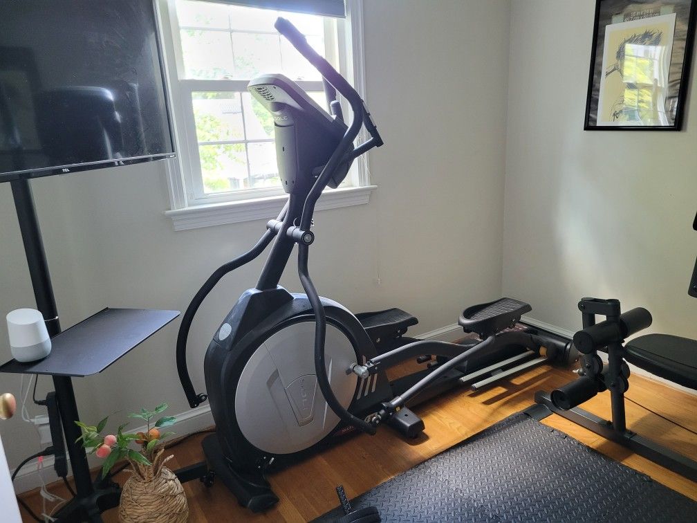 Sole e35 Elliptical Machine